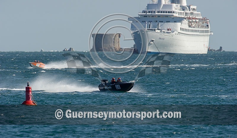Powerboat Race_25-08-2013-49 - RACE-11 NORTH BEACH