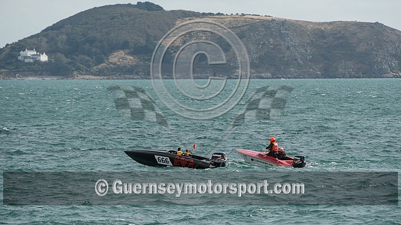 Power Boat Racing_22-09-2012-47 - RACE-8 NORTH BEACH OUTER