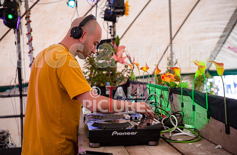 Guernsey Together Festival 2021_DANCE TENT-52 - GUERNSEY TOGETHER FESTIVAL 2021_THE DANCE TENT