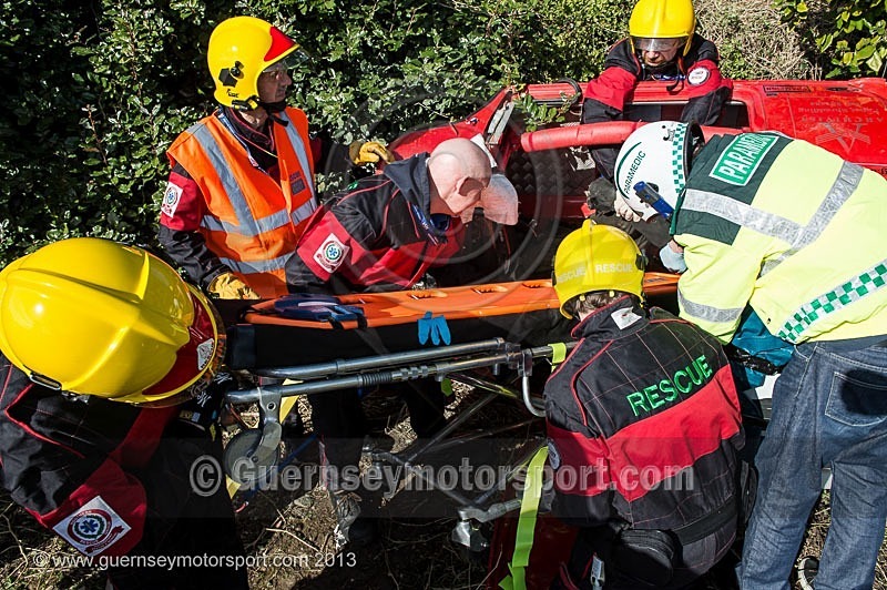 Sarnia Rescue_Training_09-03-2013_Pic-64 - RESCUE TEAMS, MARSHALLS & OFFICIALS