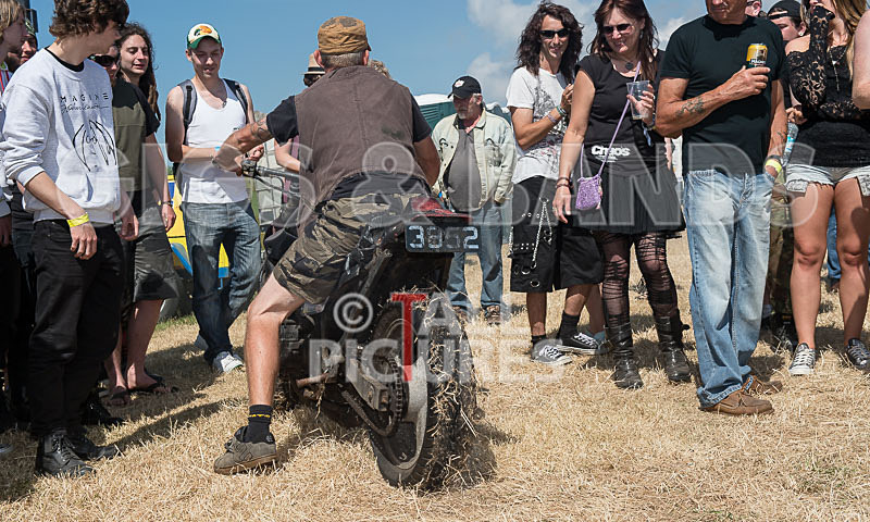 Chaos 2014_Burn-out-16 - BURN-OUTS - TATTOOS & CHILLI