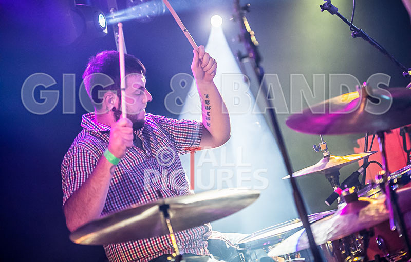 Joe Young & the Bandits-25 - JOE YOUNG & THE BANDITS