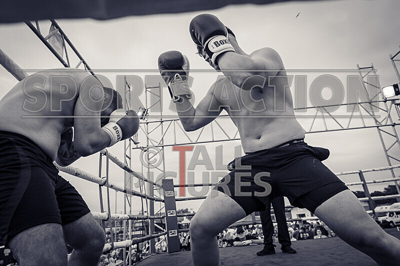 BOUT 13- Scott the Machete Mourant v Sam the Stalker Ferry-29 - BOUT 13- Scott 'the Machete' Mourant v Sam 'the Stalker' Ferry
