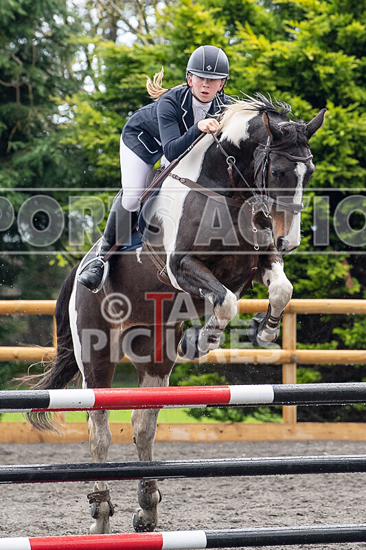 Senior Showjumping_10-11-2019-15 - BS GUERNSEY RALLY 2019-SENIORS