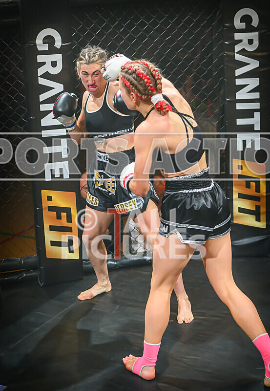 BOUT- 9 - Laura Douglas v Georgia Blumsom-50 - BOUT 9 - Laura Douglas v Georgia Blumsom