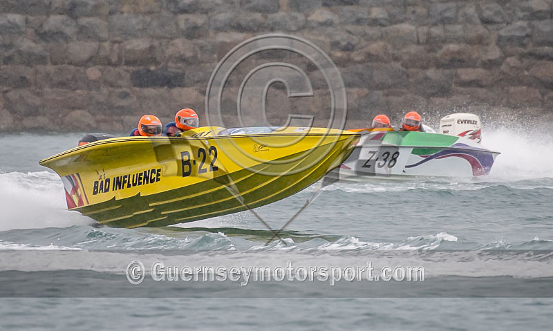 Powerboats_08-10-2016-67 - GPA STANLEY GIBBONS SERIES_RACE-9