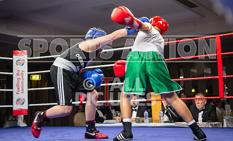 BOUT-2- Xabie Marsh v Anthoney Cowley-12 - BOUT-2_Xabie Marsh v Anthoney Cowley
