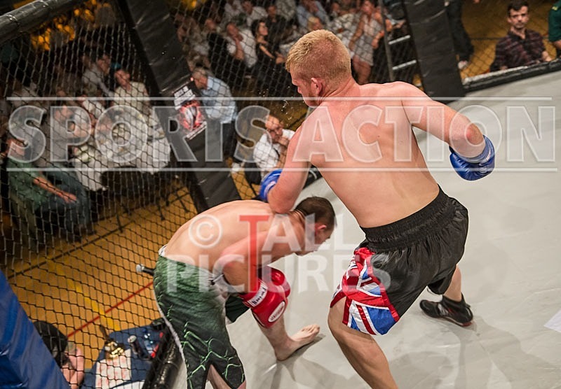 Cage Fighting_2012_Bout 2-35 - BOUT-2