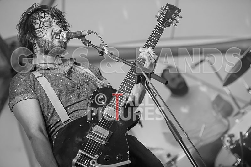 The Graveltones-19 - THE GRAVELTONES