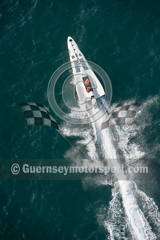 Worlds Powerboats_2014_Race-1-413 - UIM CLASS 3A & 3B WORLD OFFSHORE CHAMPIONSHIP_RACE-1