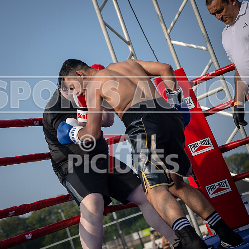 BOUT 6 - Tony -Foxey- Fox v Tyler -the Lion- Quintels-14 - BOUT 6 - Tony 'Foxey' Fox v Tyler 'the Lion' Quintels