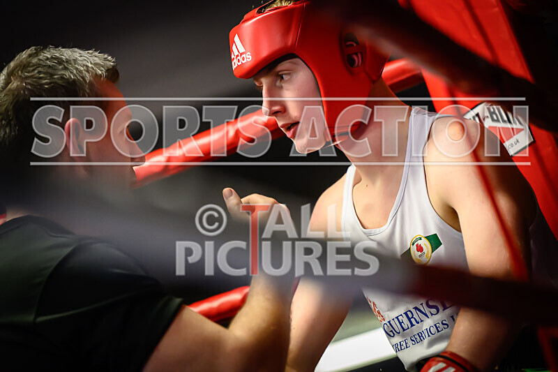 BOUT- 5 - Finn Walsh v Alix Watkins-9 - BOUT: 5 - Finn Walsh v Alix Watkins