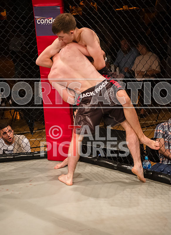 BOUT-9- James Jeune v Adam Walford-35 - BOUT-9 James Jeune v Adam Walford