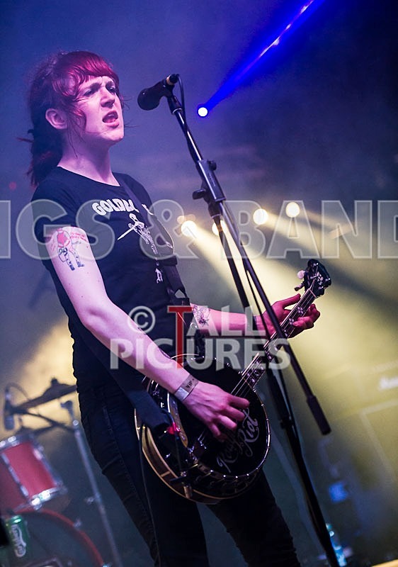 Roughneck Riot-40 - ROUGHNECK RIOT