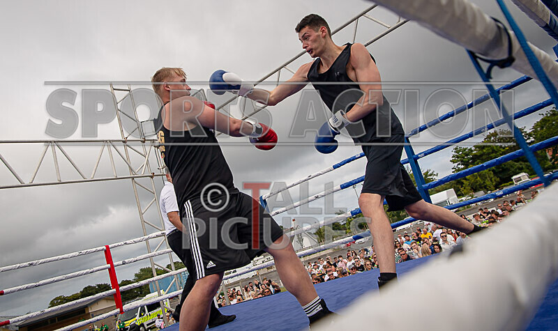 BOUT 7- Luke the Attack Man Atkinson v Chris Granite Gavey-31 - BOUT 7- Luke 'the Attack Man' Atkinson v Chris 'Granite' Gavey