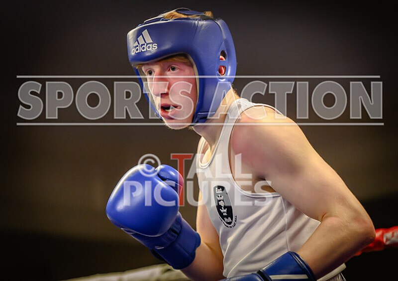 BOUT- 5 - Finn Walsh v Alix Watkins-52 - BOUT: 5 - Finn Walsh v Alix Watkins