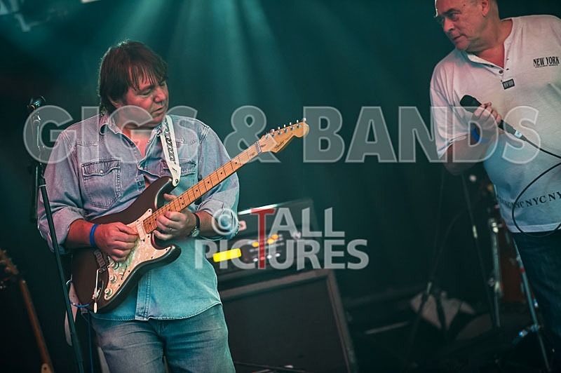 No Paparazzi-74 - NO PAPARAZZI