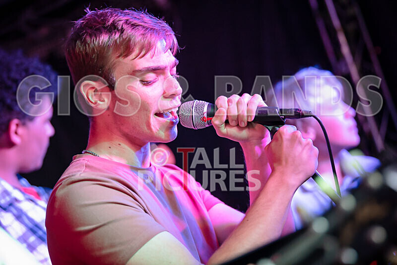 Motionless-64 - MOTIONLESS