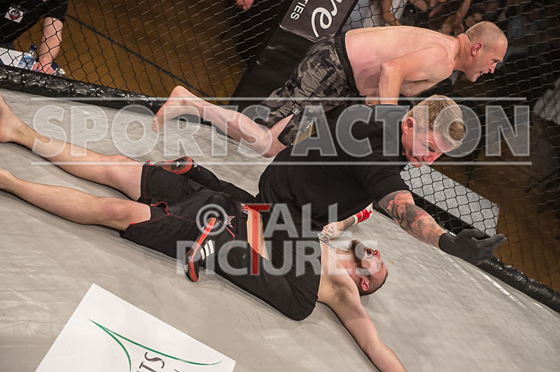 Shane Bentley v Jesse James-23 - BOUT 12