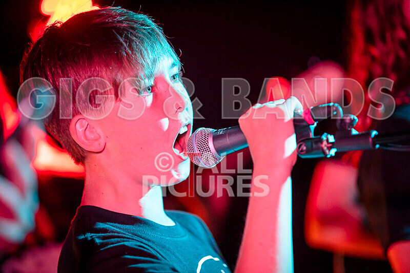 Shameless-13 - SHAMELESS