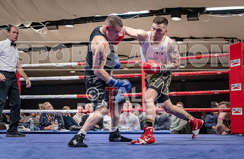 BOUT 10 - Casey De La Mare v Jamie Way-14 - BOUT 10 - Casey De La Mare v Jamie Way