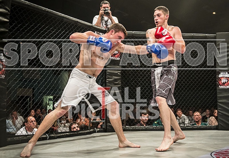 Cage Fighting_2012_Bout 1-6 - BOUT-1