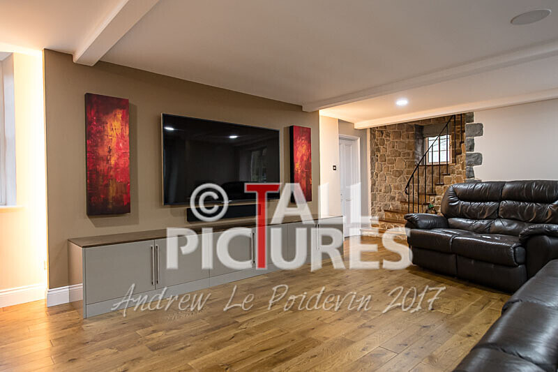 Avolution_The Willows-6 - FARMHOUSE WIDE-SCREEN