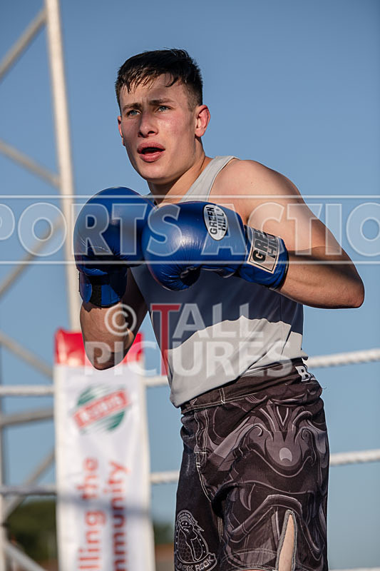BOUT-5- Thomas Schmiedhuber v Sam Bam Bam Bishop-8 - BOUT-5: Thomas Schmiedhuber v Sam 'Bam Bam' Bishop