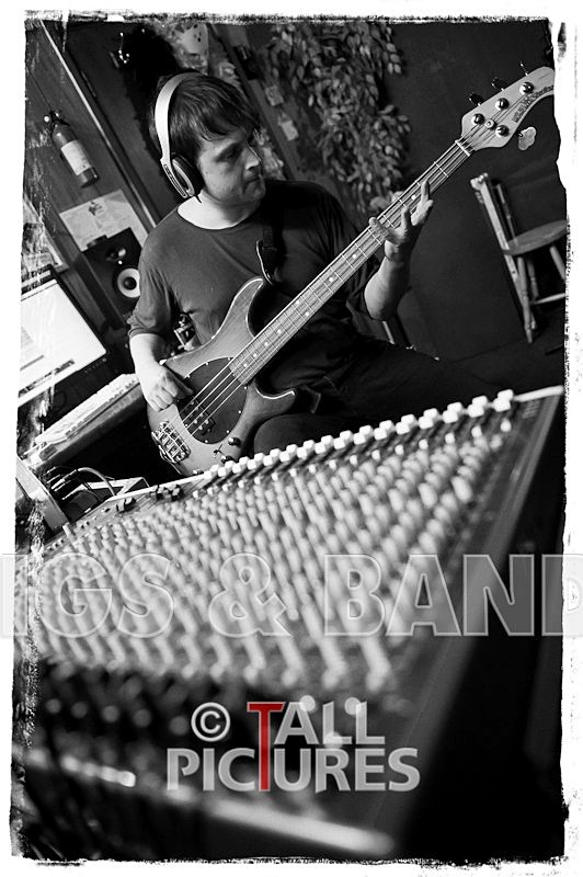 Teaspoonriverneck Studio Session-12_BW - TEASPOONRIVERNECK
