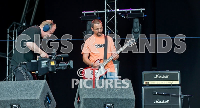 Teaspoonriverneck_G-Live-027 - TEASPOONRIVERNECK PLAY GUERNSEY LIVE 2008