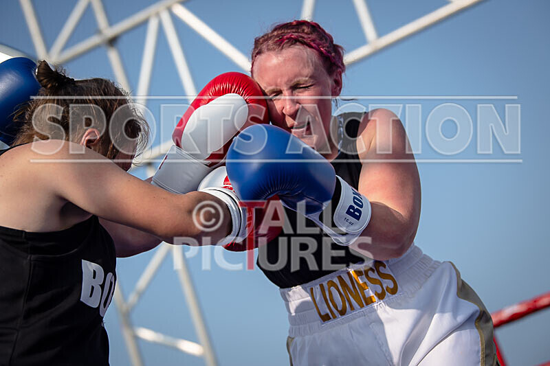 BOUT 5 - Emma -the Mentalist- Martin v Katie -the Lioness- Le Tissier- - BOUT 5 - Emma 'the Mentalist' Martin v Katie 'the Lioness' Le Tissier
