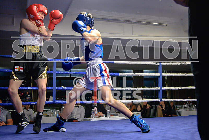 BOUT- 4 - Jacob Jones v Jack Gregory-14 - BOUT 4 - Jacob Jones v Jack Gregory