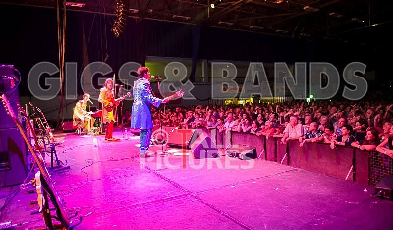 The Bootleg Beatles-58 - THE BOOTLEG BEATLES