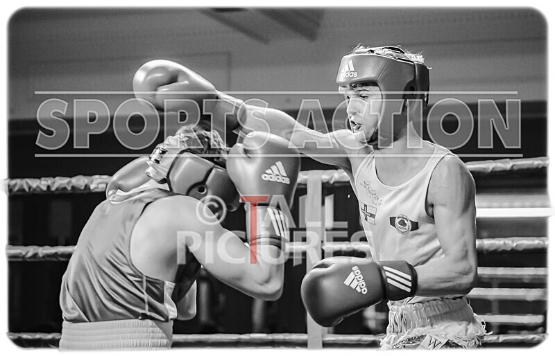 BOUT 3- Arnie Watson v Arthur Tipping-17 - BOUT 3 - Arnie Watson v Arthur Tipping