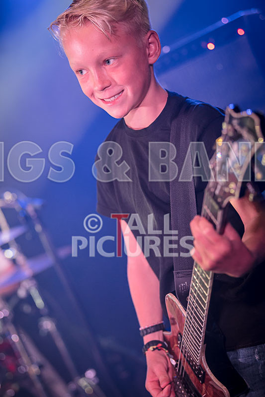 Clash of the Bloosers-21 - CLASH OF THE BLOOSERS