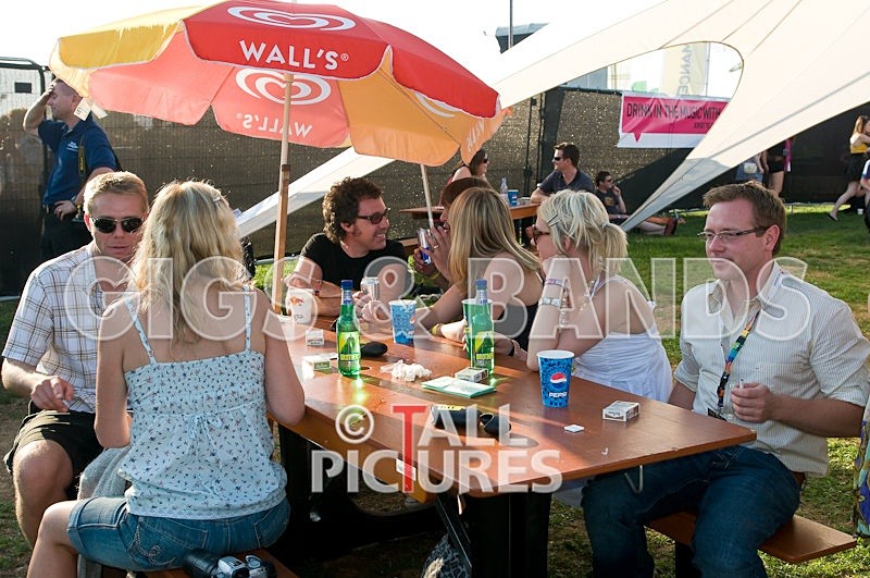 J_Live_Atmosphere-31 - JERSEY LIVE ATMOSPHERE 2008