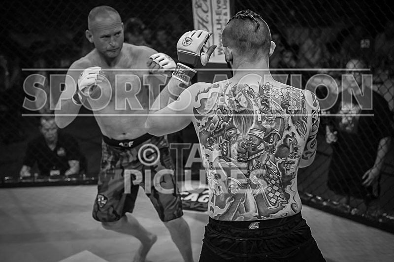 Lock-In-4_Black  White-14 - BLACK & WHITE SAMPLES