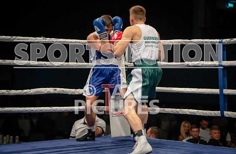 BOUT 4- Martins Kublickis v Ben Waugh-6 - BOUT 4: Martins Kublickis v Ben Waugh
