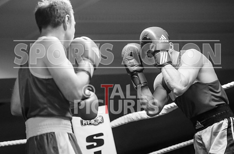 Bout - 7_Michael Crowley v Stuart Prince-16 - Bout - 7_Michael Crowley v Stuart Prince
