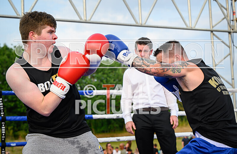 BOUT 9 - Martin Im too old for this shit Le Prevost v Lewis Storming N - BOUT 9 - Martin 'I'm too old for this shit' Le Prevost v Lewis 'Storming' Norman