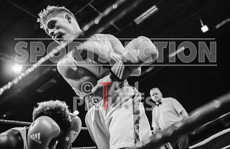 BOUT-5 Niall Adams v Chijioke Amechi-27 - BOUT-5 Niall Adams v Chijioke Amechi