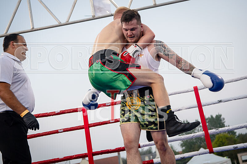 BOUT 17 - Luke Robert v Casey De La Mare-54 - BOUT 17 - Luke Robert v Casey De La Mare