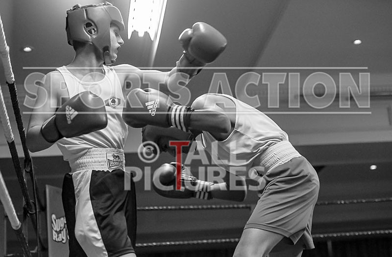 Bout - 4_Seb Fitzpatrick v Junayd Malik-10 - Bout - 4_Seb Fitzpatrick v Junayd Malik