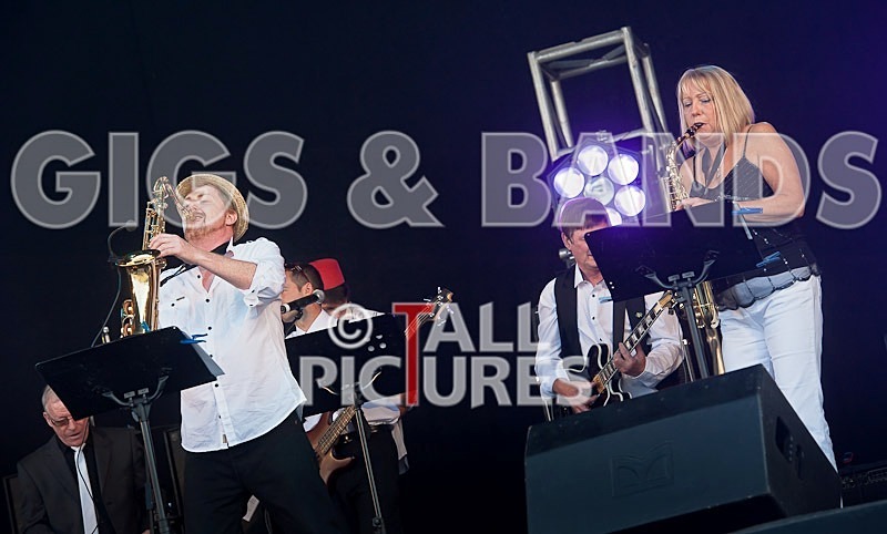 The Little Big Band-9 - THE LITTLE BIG BAND