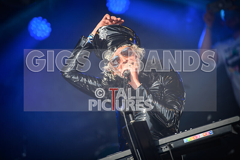 Fade 2 Grey-477 - FADE 2 GREY