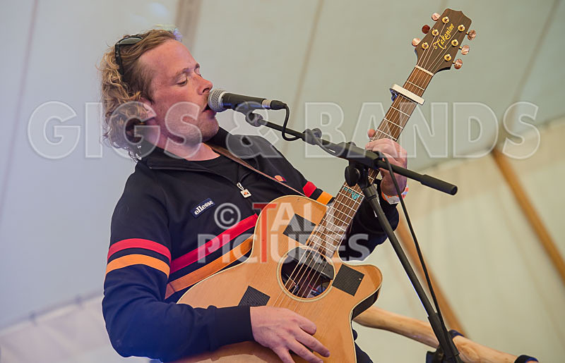 Buffalo Huddleston-293 - BUFFALO HUDDLESTON