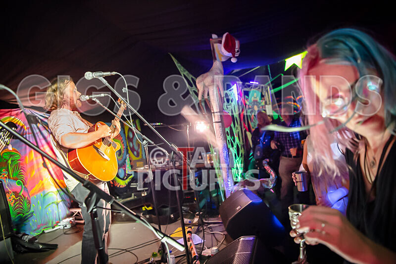 Mike Meinke Music-10 - MIKE MEINKE MUSIC