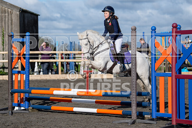 Junior Showjumping_10-11-2019-55 - BS GUERNSEY RALLY 2019-JUNIORS