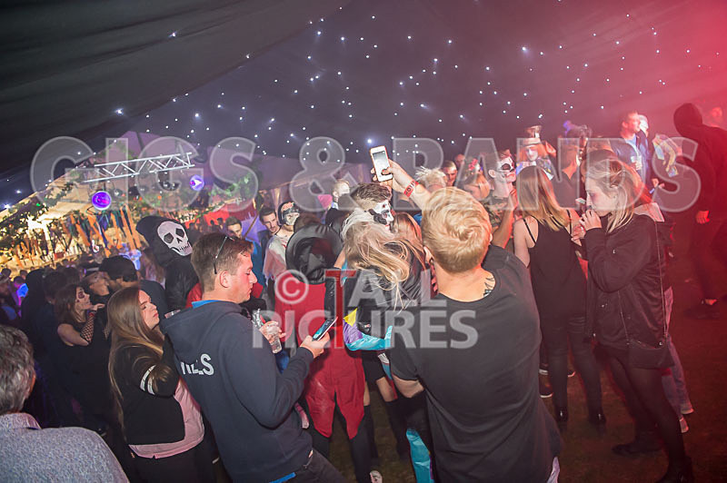 Haunted House_Friday 2016-7 - HAUNTED HOUSE 2016 - FRIDAY'S PARTY