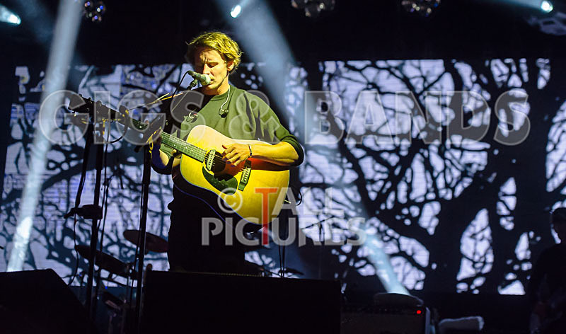 Ben Howard-3 - BEN HOWARD